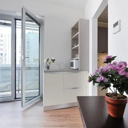 Apartamento Copernico Halldis Milão